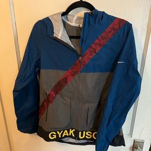 Nike windbreaker